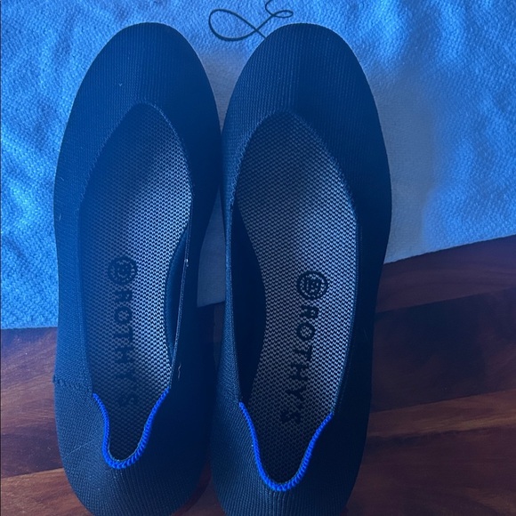 Rothy's Women's Black flats - Picture 2 of 4